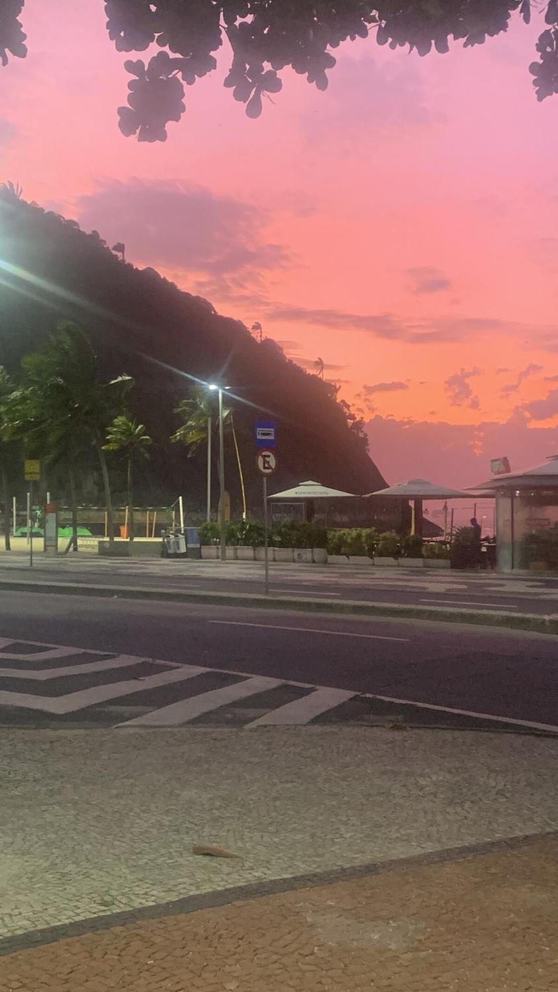 Zen Do Leme Apartment *